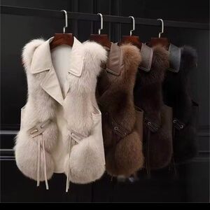 Elegant Fur-Trimmed Women's Vest four colors available